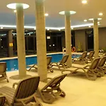 Perla Baltyku Polanki Park Z Parkingiem 코워브제크