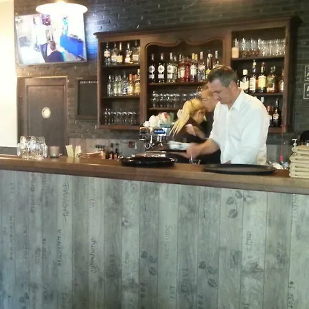 Perla Baltyku Polanki Park Z Parkingiem コウォブジェク